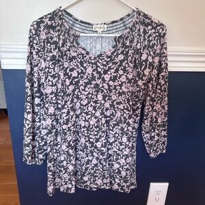 Wonderly Pink Floral Print Long Sleeve Blouse on Gray